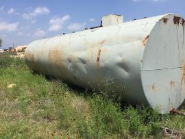 12,000 Gallon Emulsion Tank (1 of 2)