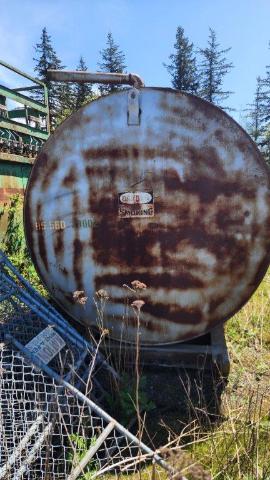 Stationary 10,000 Gallon Fuel Tank (5 of 5)