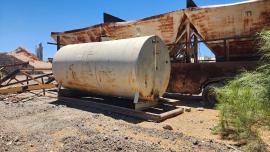 Stationary 1,000 Gallon Single Wall Fuel Tank (2 of 4)