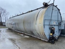 Stationary Heatec 30,000 Gallon Split AC Tank (3 of 7)