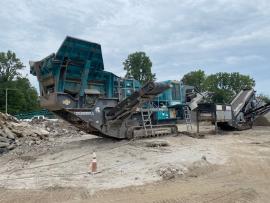 2014 Powerscreen 320 Trakpactor (2 of 7)